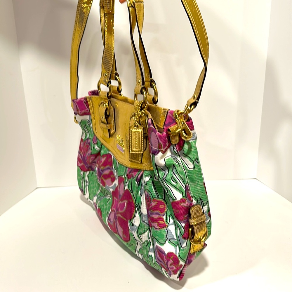 Coach Handbag - Picture 3 of 5